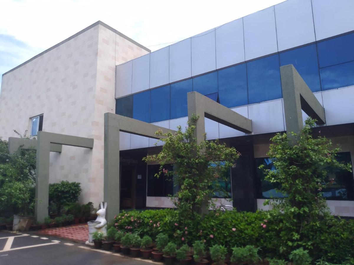 La Platina Premium Suites, Near Puri Sea Beach Exterior foto