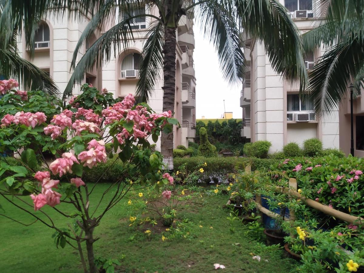 La Platina Premium Suites, Near Puri Sea Beach Exterior foto
